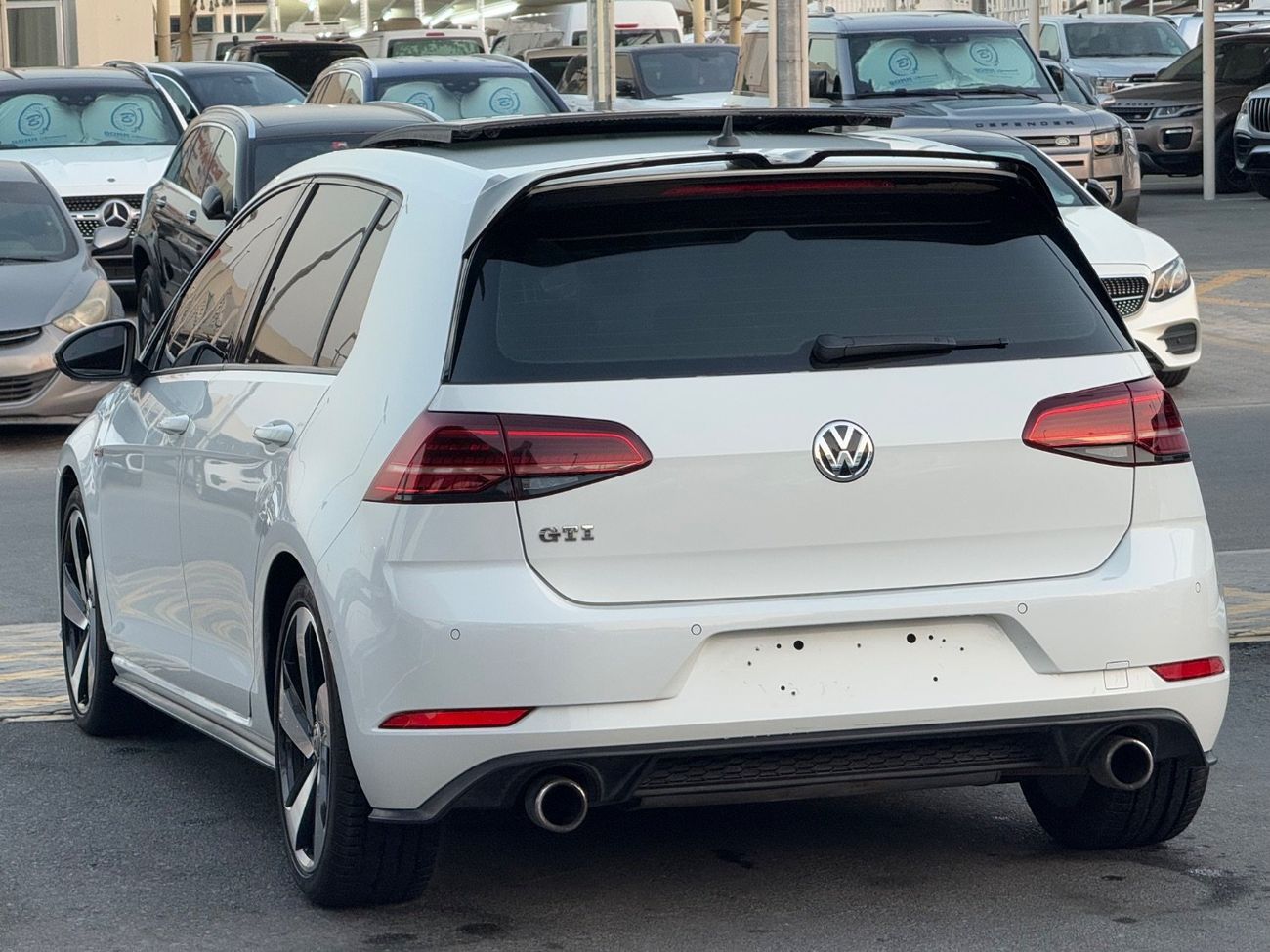 Volkswagen Golf GTI