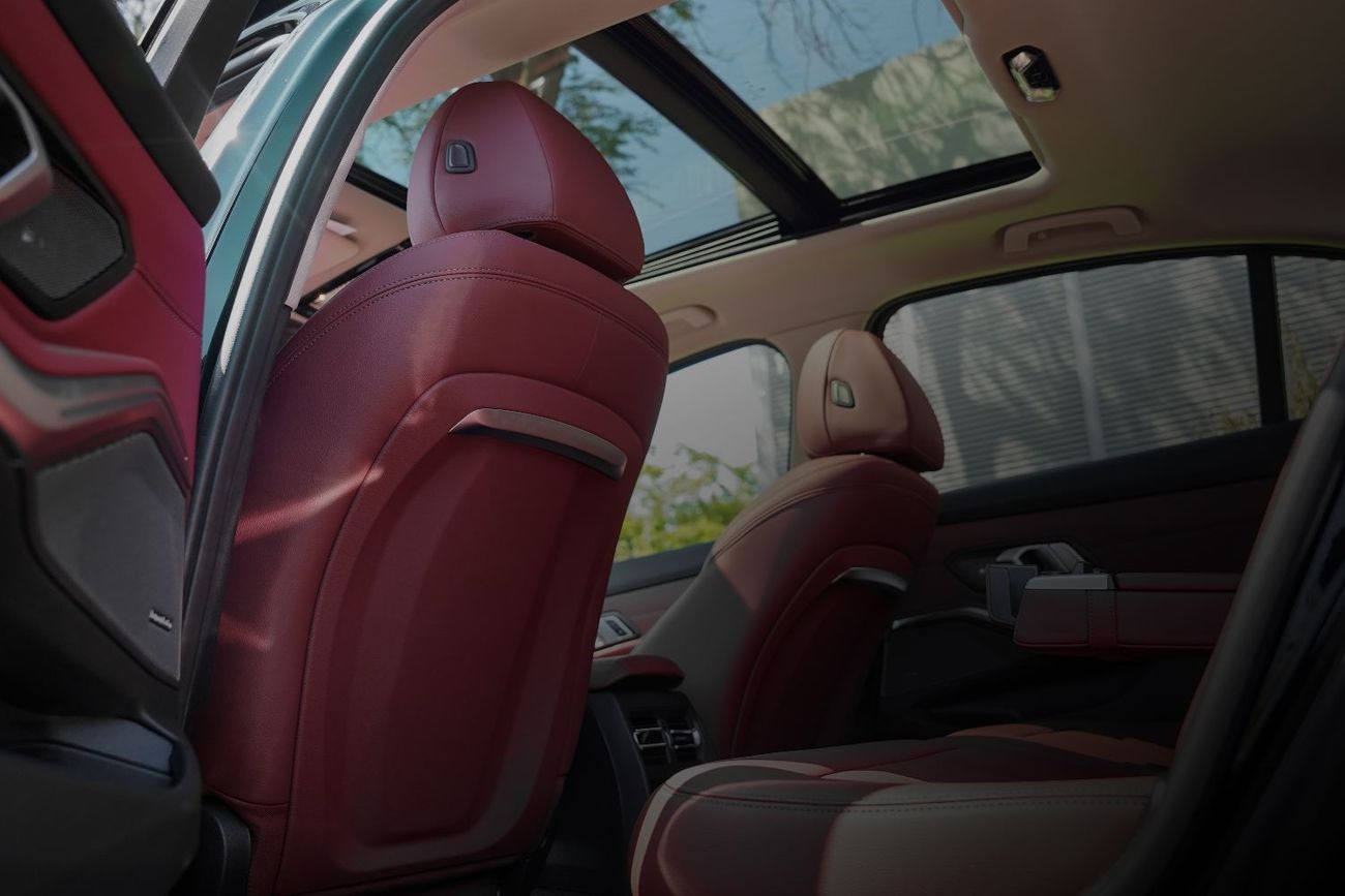 بي أم دبليو i3 2025 BMW I3 eDrive40L Night Sports Version