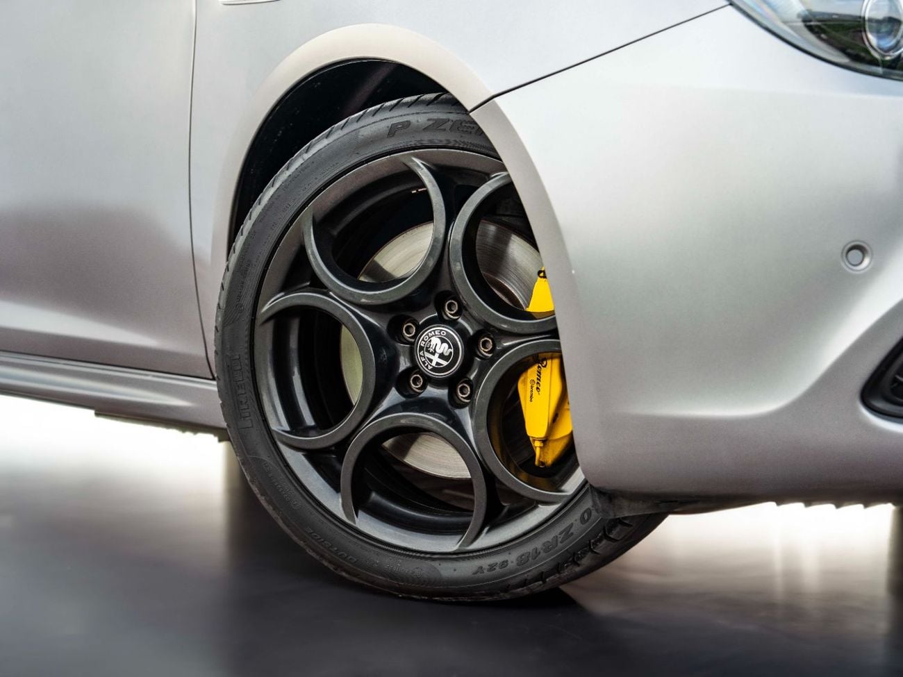 ألفا روميو جوليتا Veloce