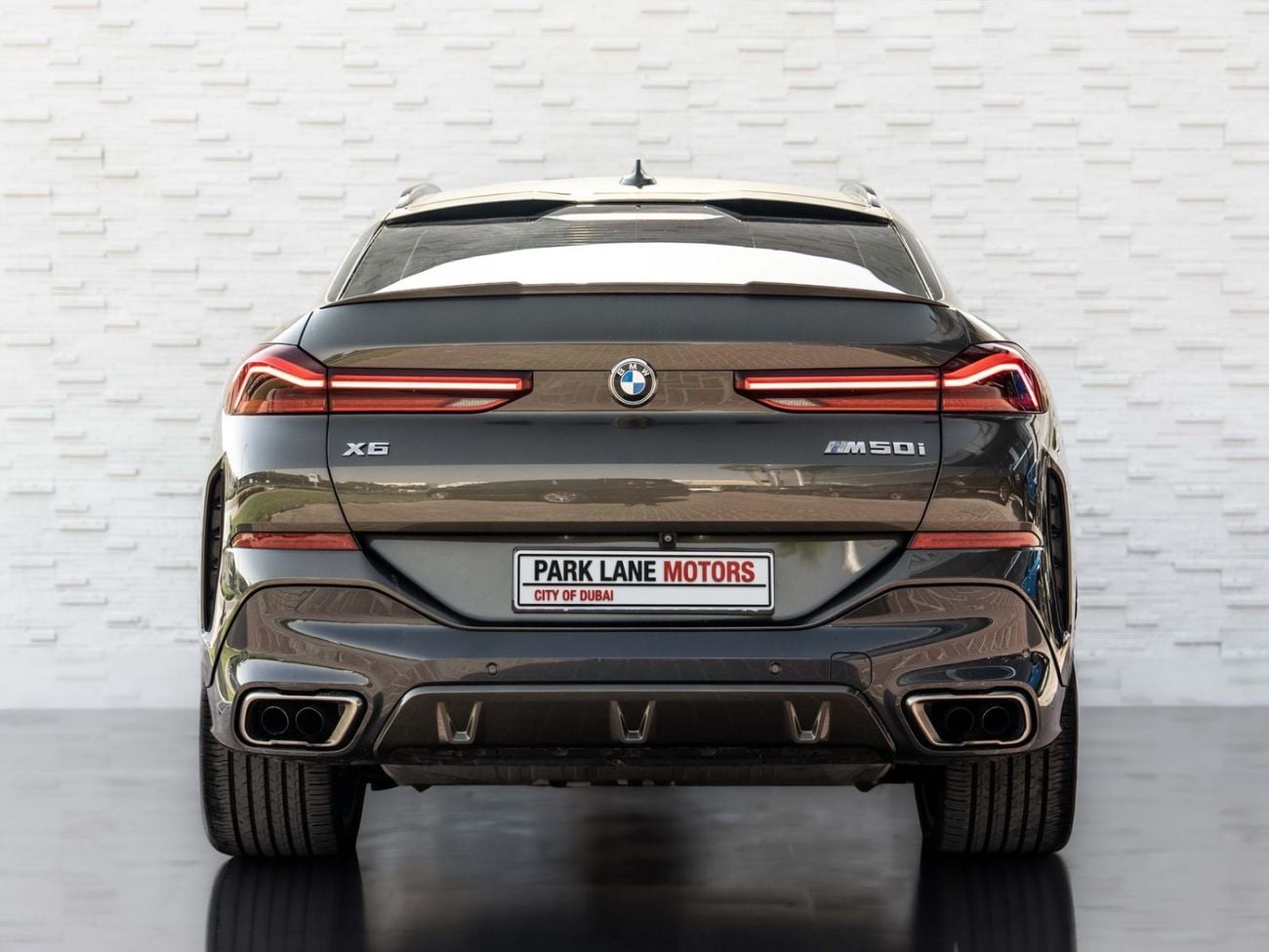 BMW X6 M 50i BMW X6 M50 2020