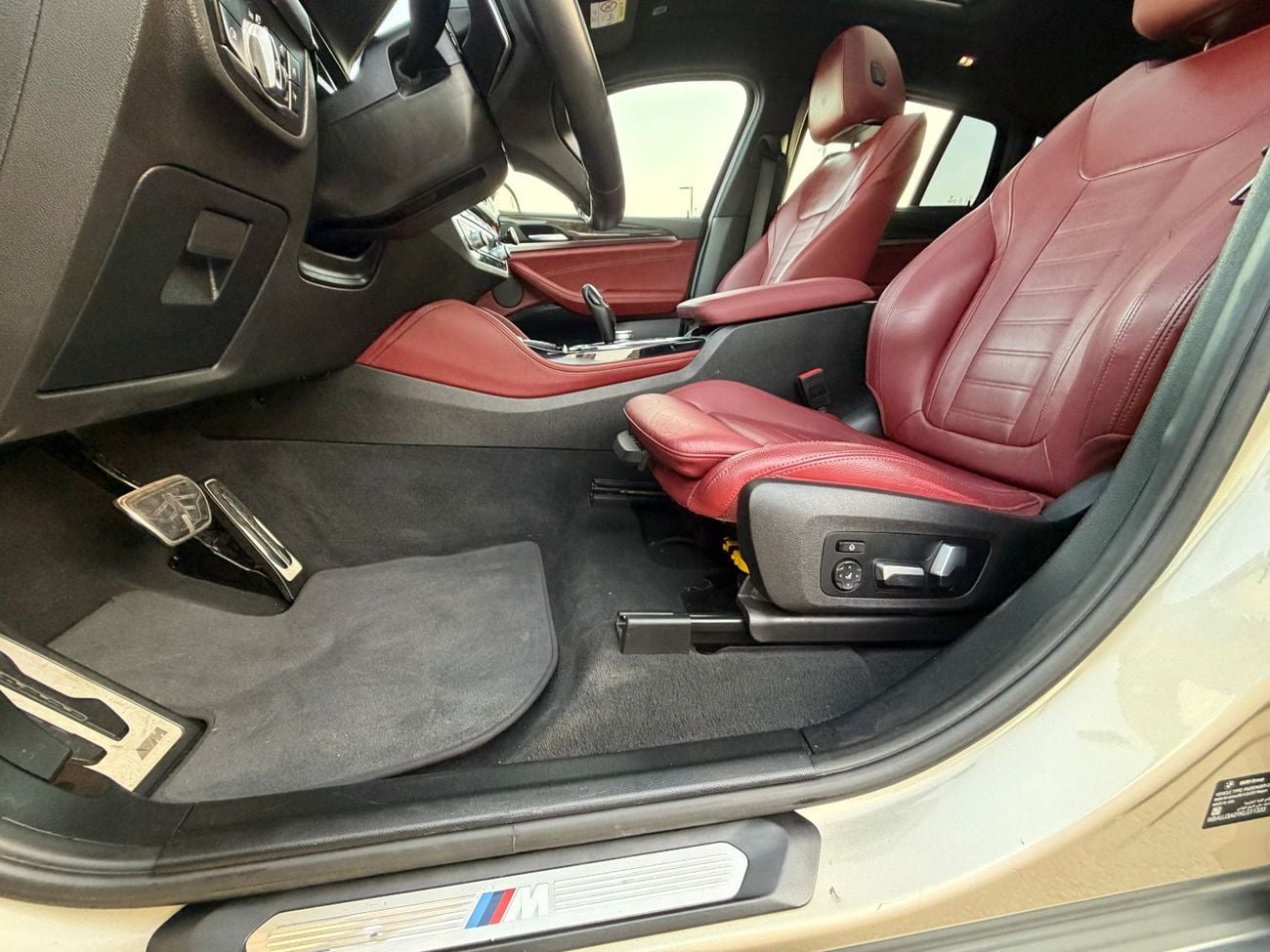 بي أم دبليو X4 XDRIVE 30I M SPORT PACK