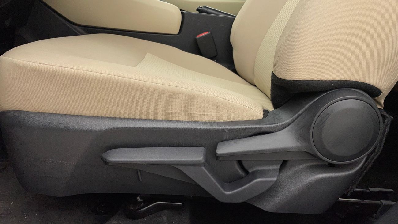 تويوتا يارس E 1.5 | بدون دفعة مقدمة | اختبار القيادة في المنزل