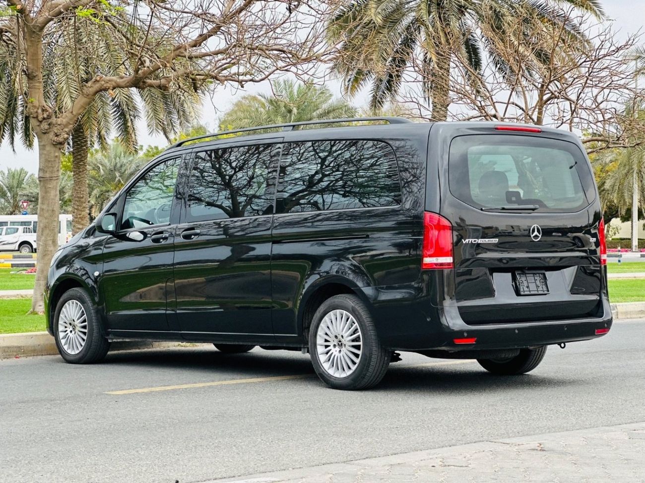 Mercedes-Benz Vito MERCEDES VITO MODEL 2023 GCC SPACE FULL OPTION