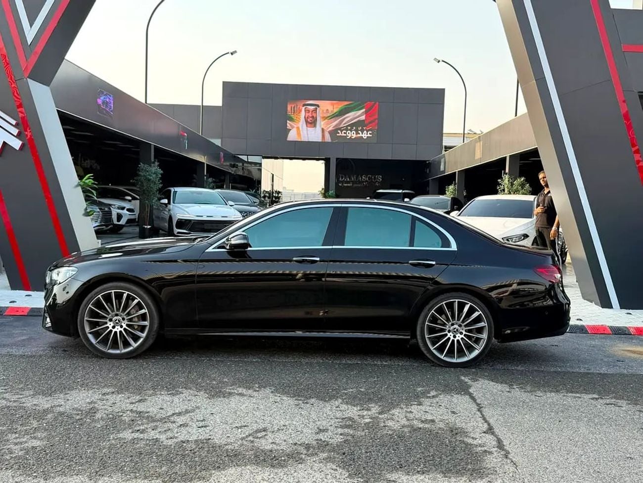 Mercedes Benz E350 4MATIC (NON GCC)