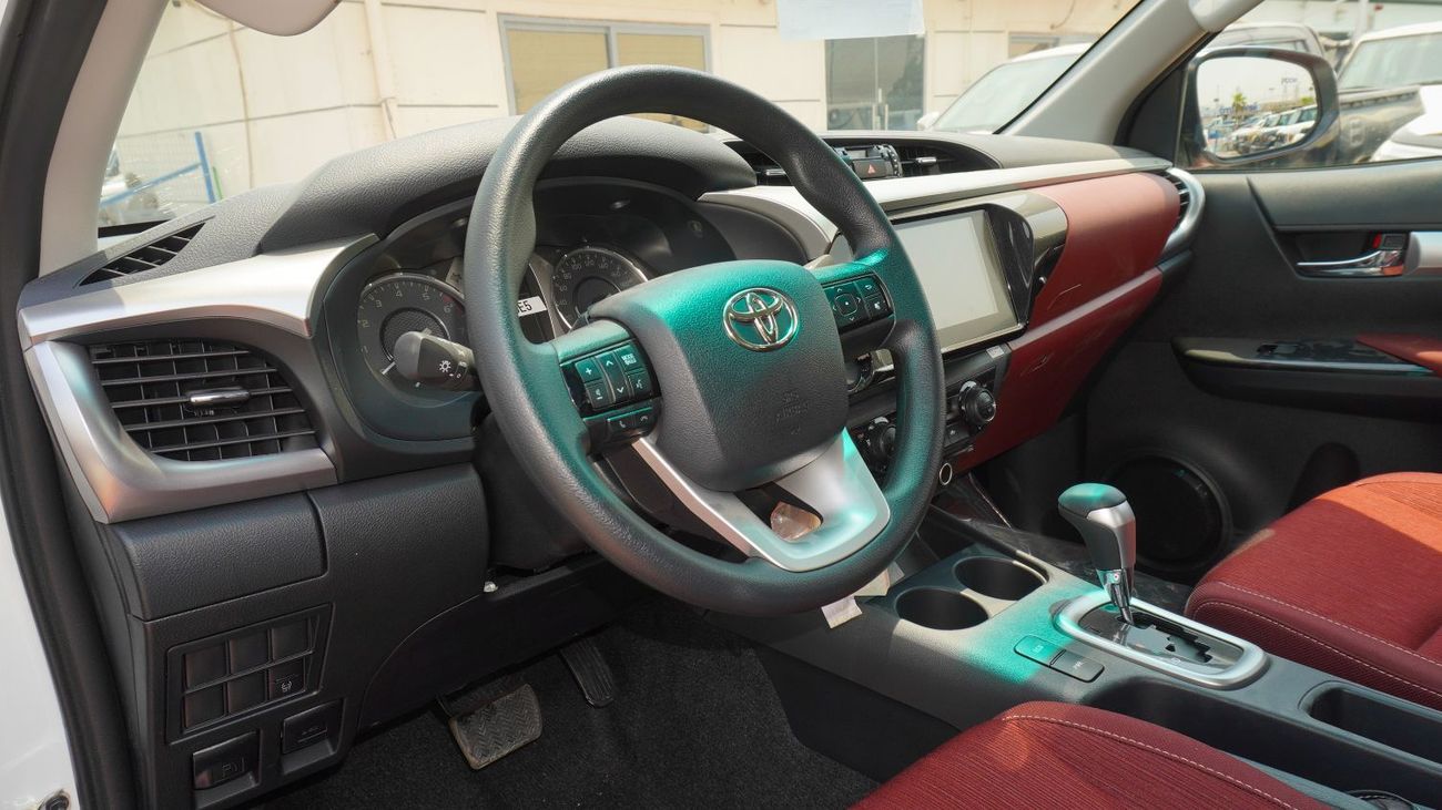 تويوتا هيلوكس TOYOTA HILUX SR5 2.7L PETROL