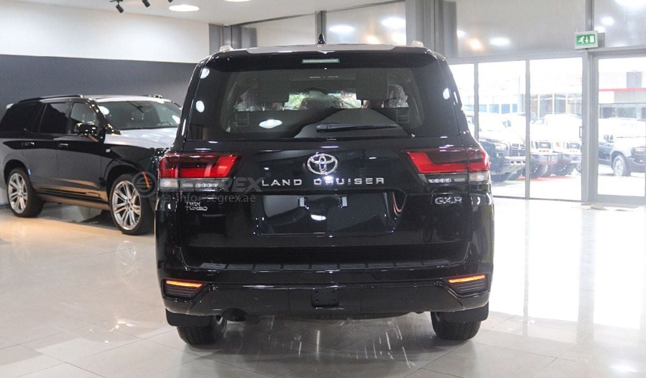 تويوتا لاند كروزر 2026 Model Toyota Land Cruiser (LC300) GXR, 3.5L Petrol 4WD 10A/T