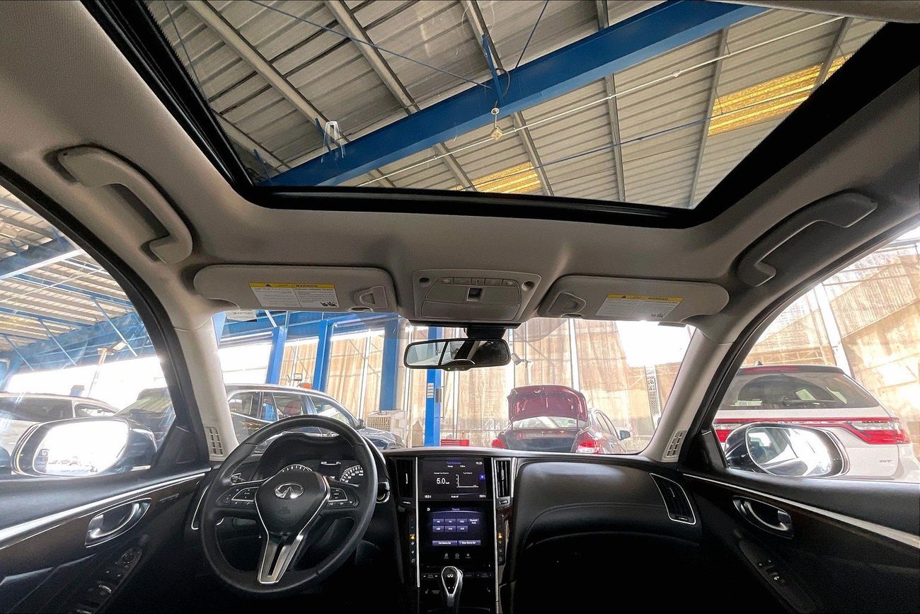 Infiniti Q50 Premium / Luxe | Guaranteed Warranty | 0 Down Payment