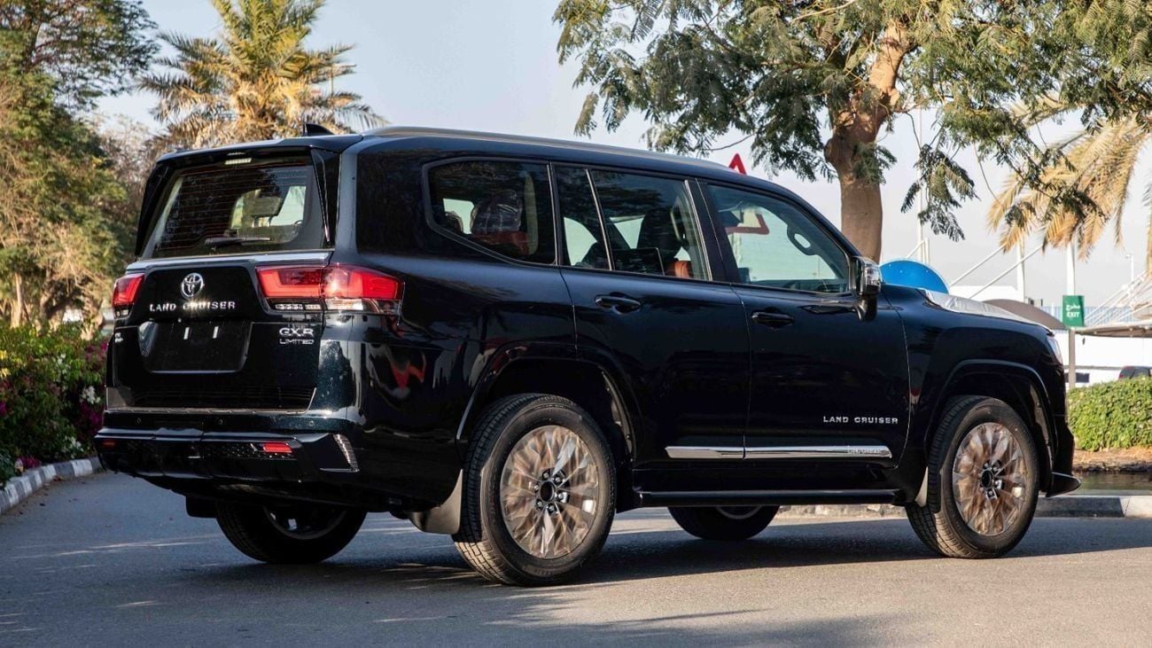 Toyota Land Cruiser GXR 3.5L | 2026 | For Export Only