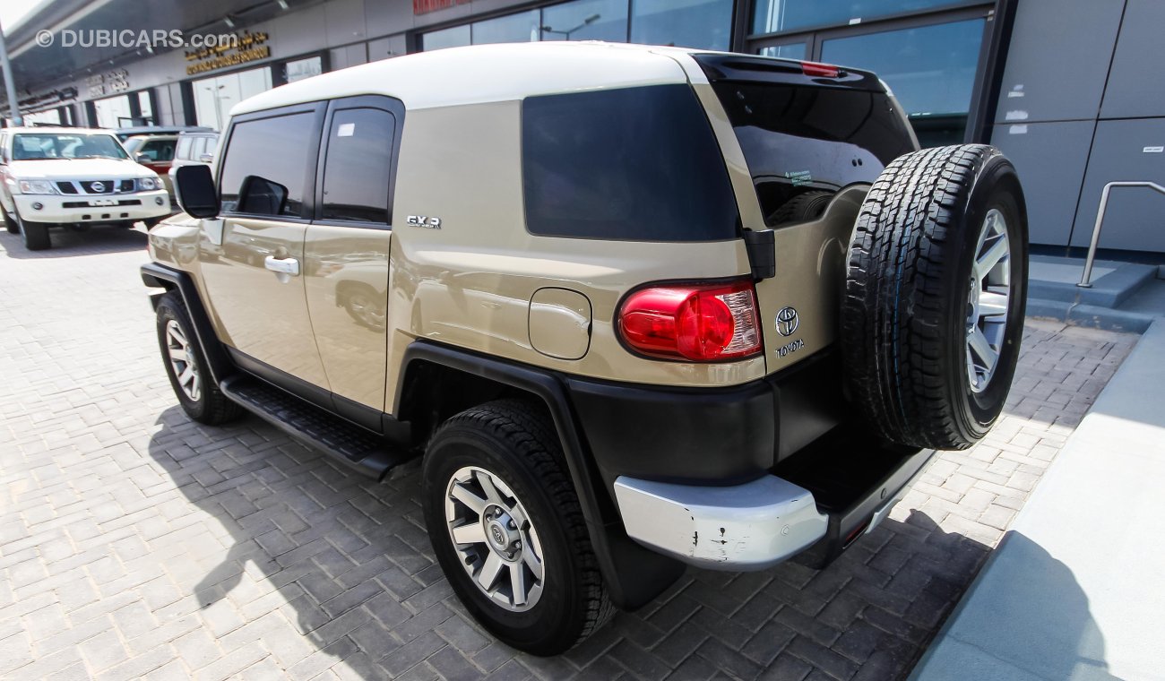 Toyota FJ Cruiser