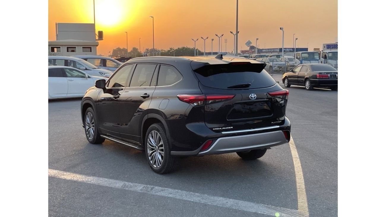 Toyota Highlander 2021 TOYOTA HIGHLANDER HYBRID PLATINUM FULL OPTIONS IMPORTED FROM USA