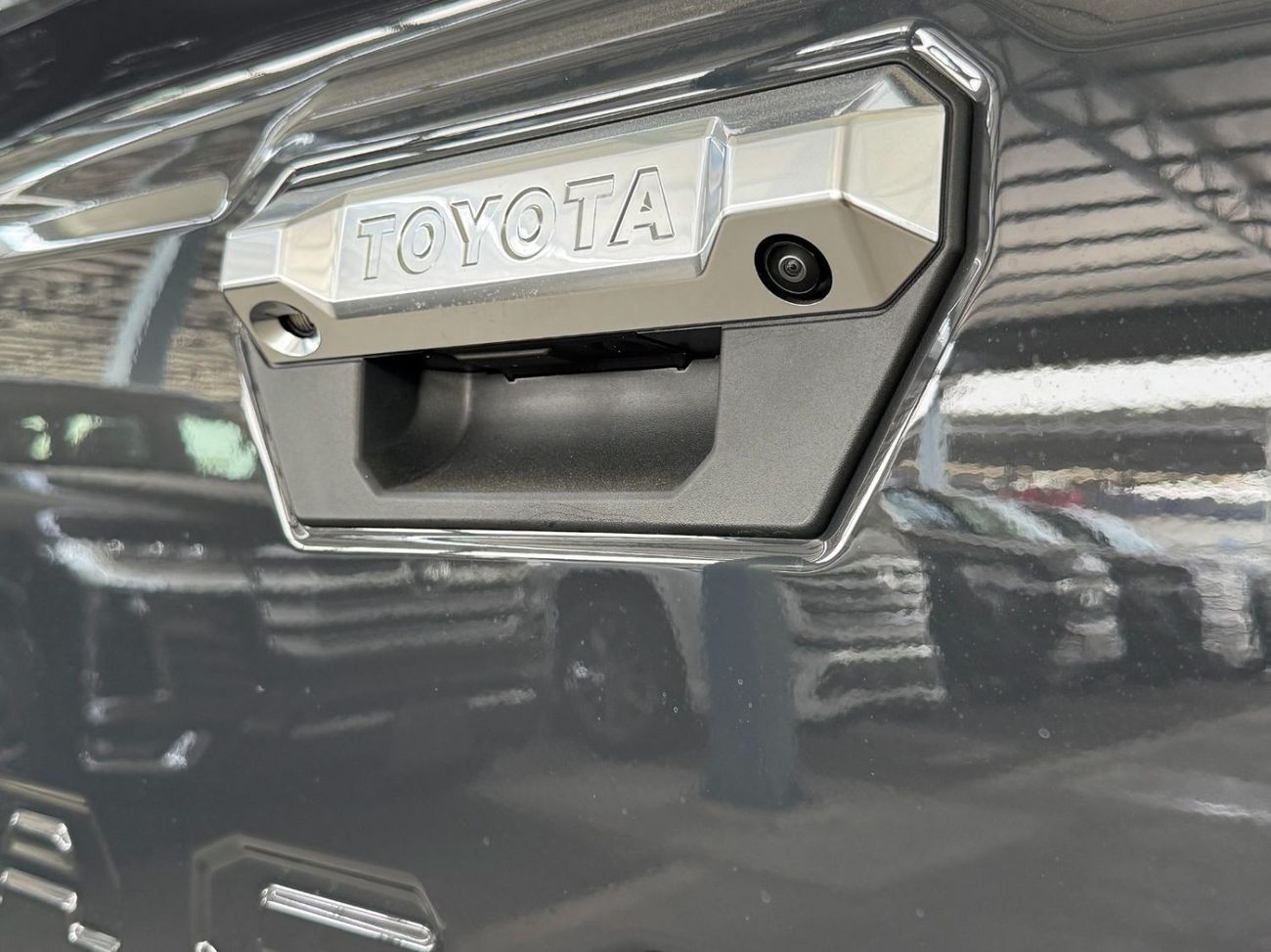 Toyota Tacoma LIMITED I-FORCE MAX HYBRID FULL