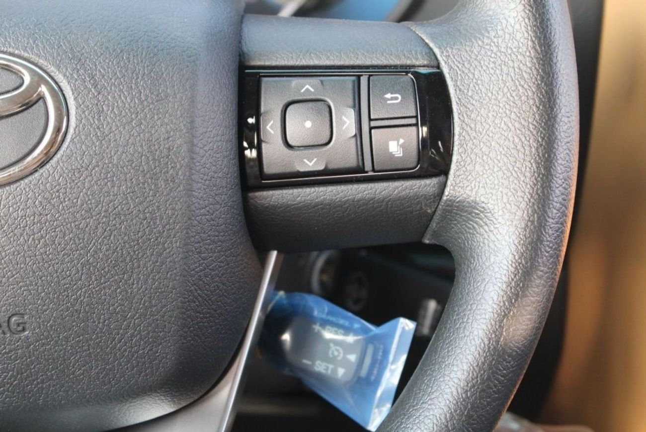 Toyota Fortuner TOYOTA FORTUNER 2.7L PETROL GRADE E GRADE AUTO