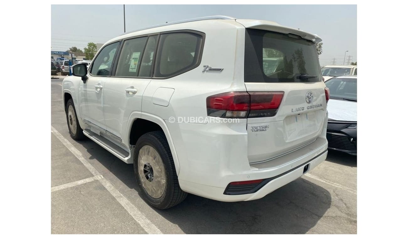 Toyota Land Cruiser GXR GXR LC 300 3.3L GXR TWIN TURBO DIESEL 2022