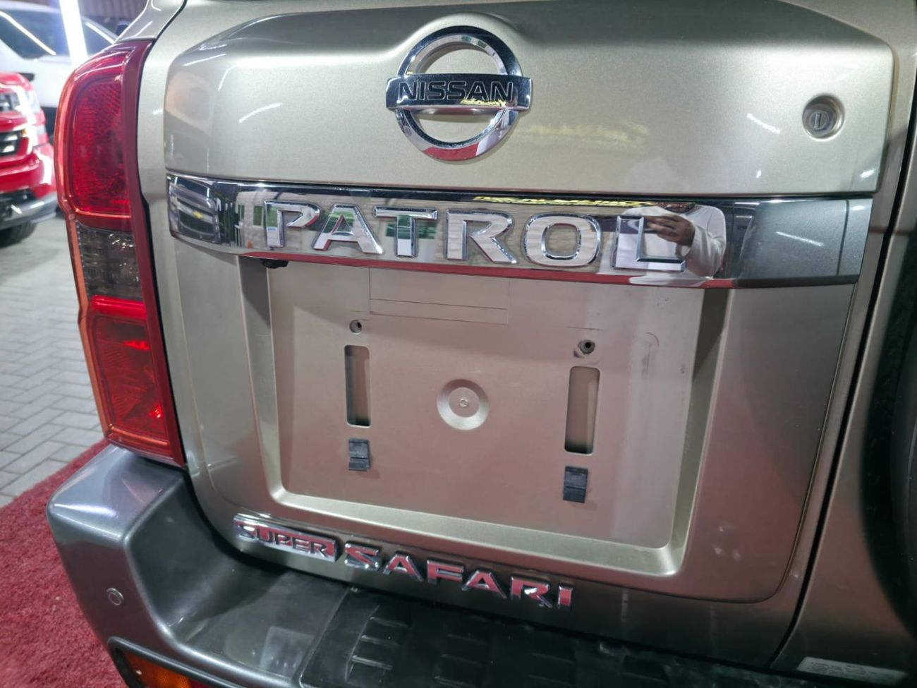 Nissan Patrol Super Safari 