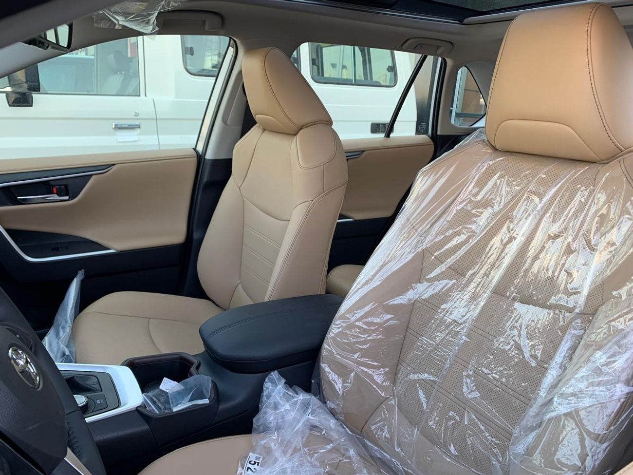 Toyota RAV4 LIMITED FULL OPTION 2.5L V4 HYBRID