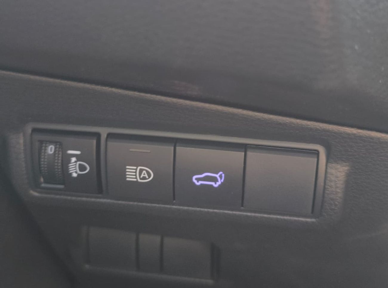 تويوتا فرونتلاندر 2.0L Hybrid Full Option New Shape 2025 Model