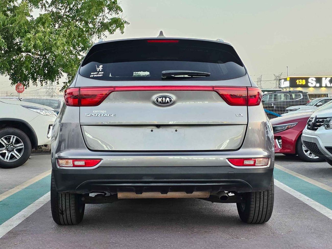 كيا سبورتيج EX/ BUTTON START/ ELECTRIC LEATHER SEATS/ DVD CAMERA/ 634 Monthly/ LOT# 92674