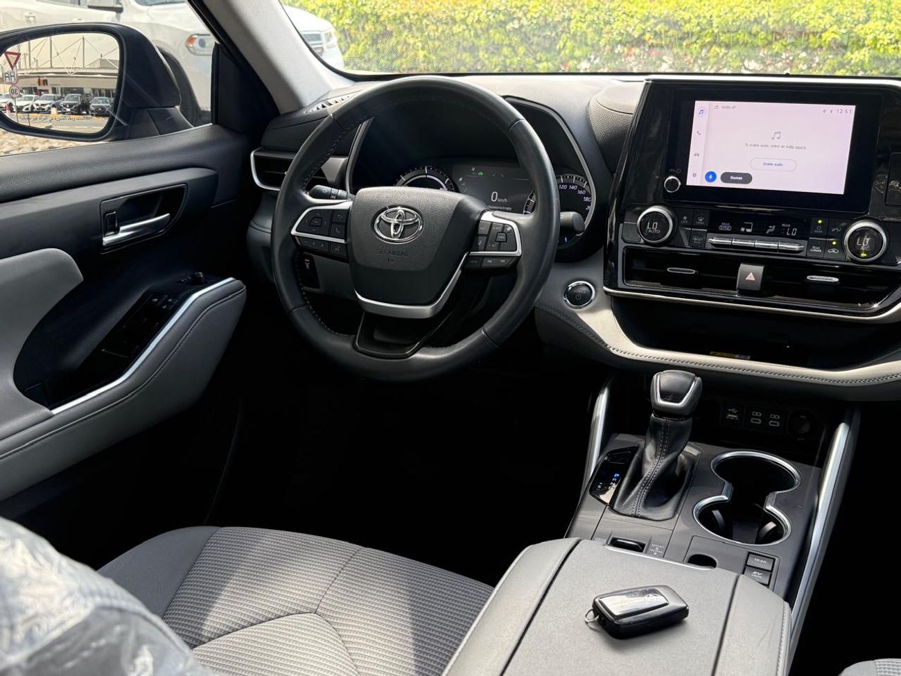 تويوتا هايلاندر 2.5L Hybrid GXR (AWD)