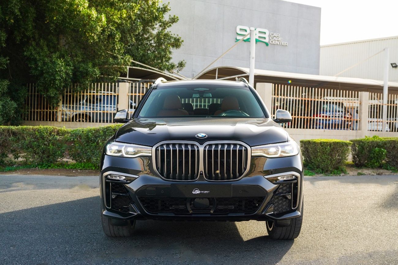 بي أم دبليو X7 M50i 4.4L (530 HP)