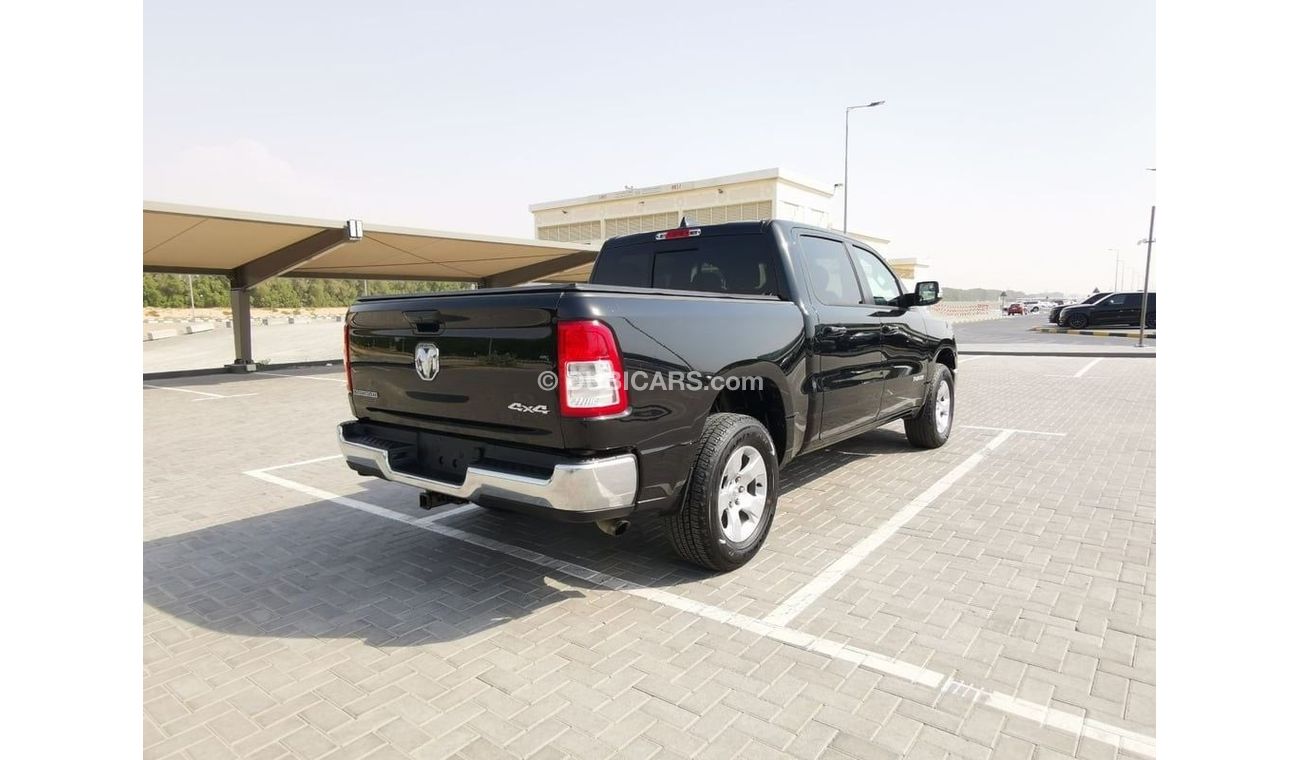 RAM 1500 Dodge RAM Bighorn - 2022 - Black