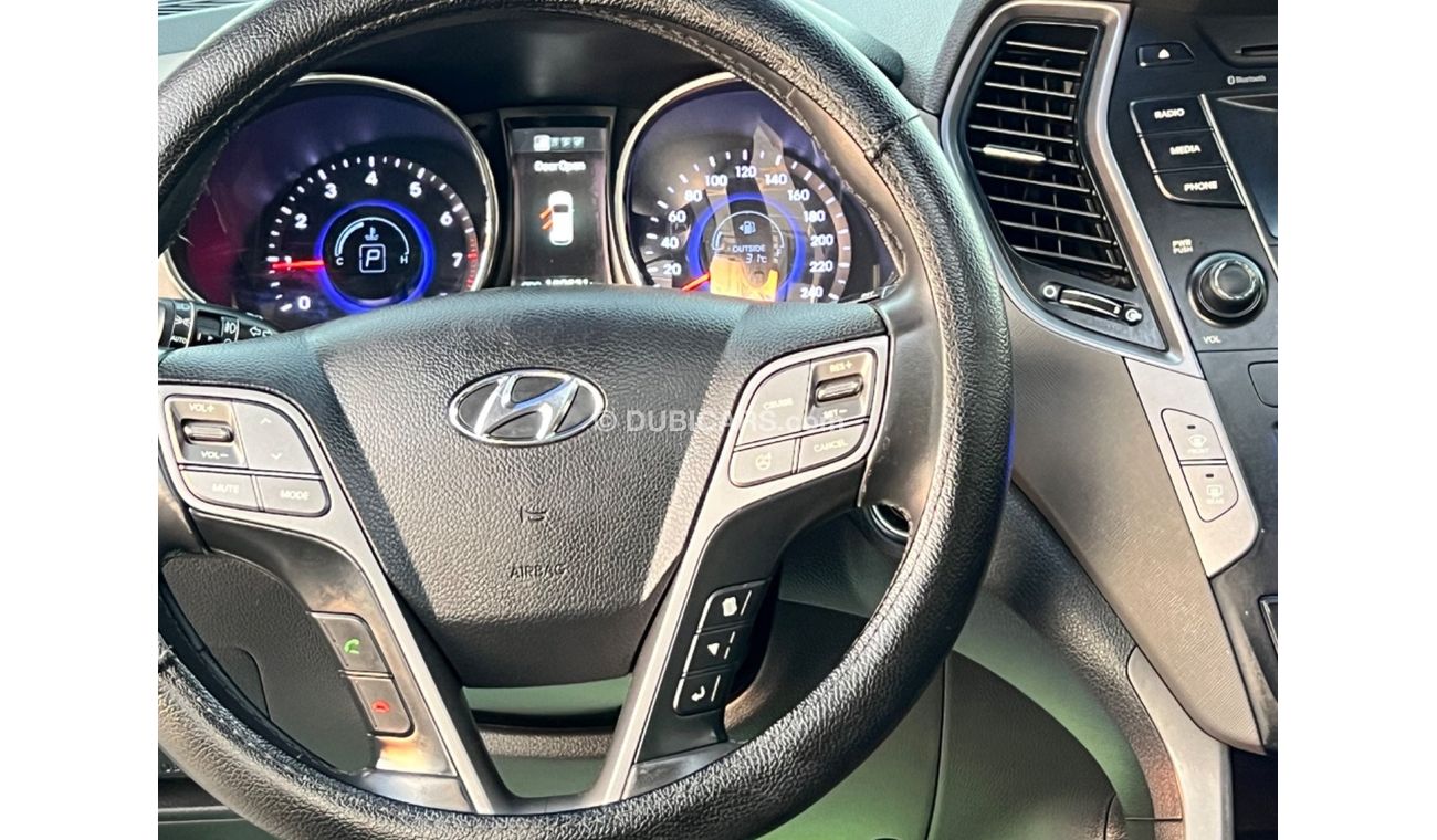 Hyundai Santa Fe GLS Top