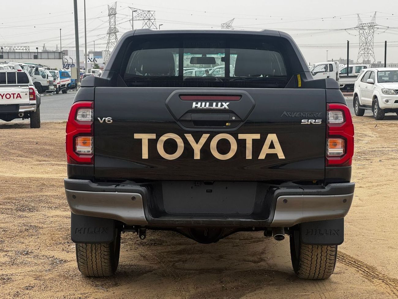 تويوتا هيلوكس 2026 Toyota Hilux Adventure 4.0L Petrol AT GCC Spec