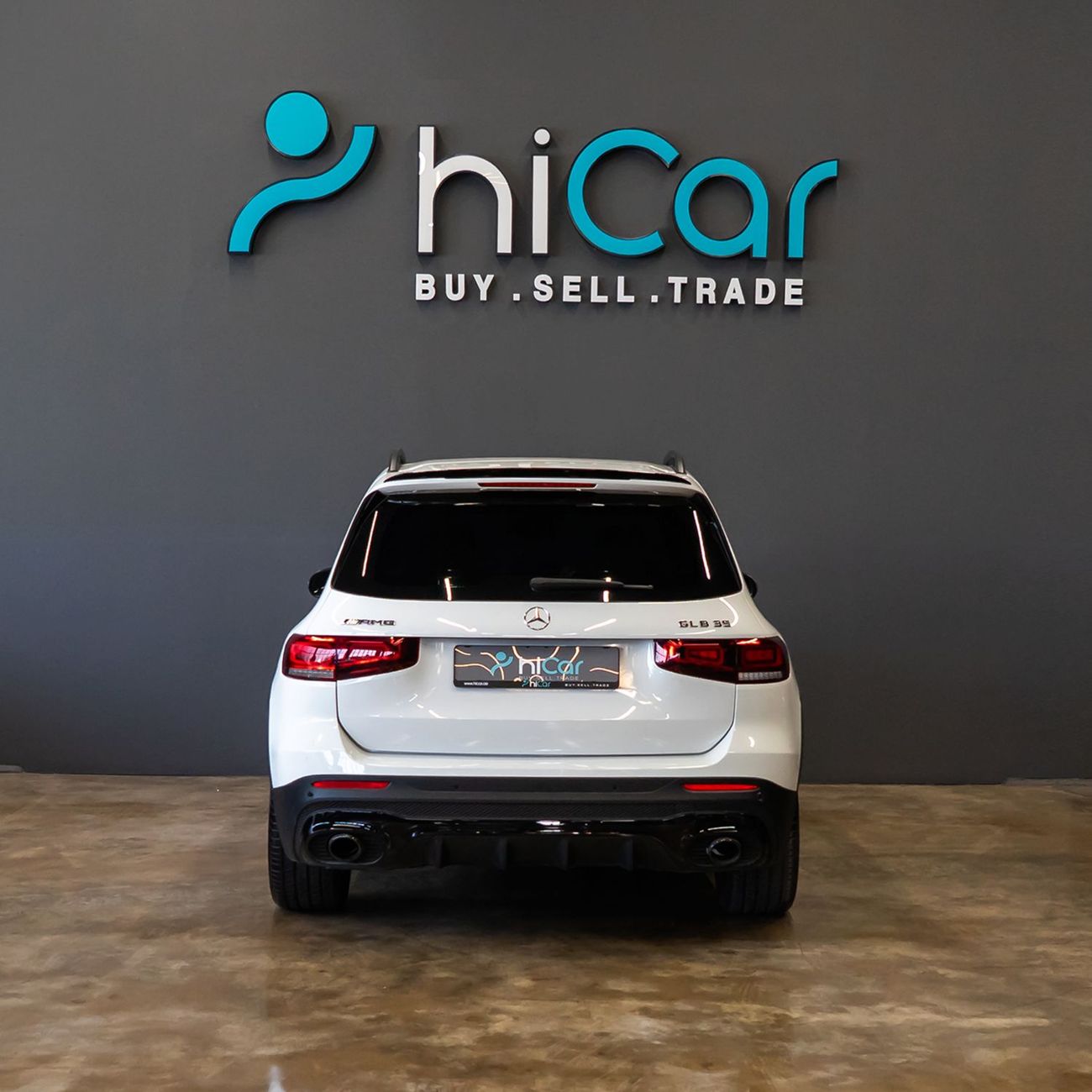 مرسيدس بنز GLB 35 AMG 4MATIC 2.0L (302 HP) AED 3,180  pm • 0% Downpayment • Mercedes GLB 35 AMG • 1 Year Warranty