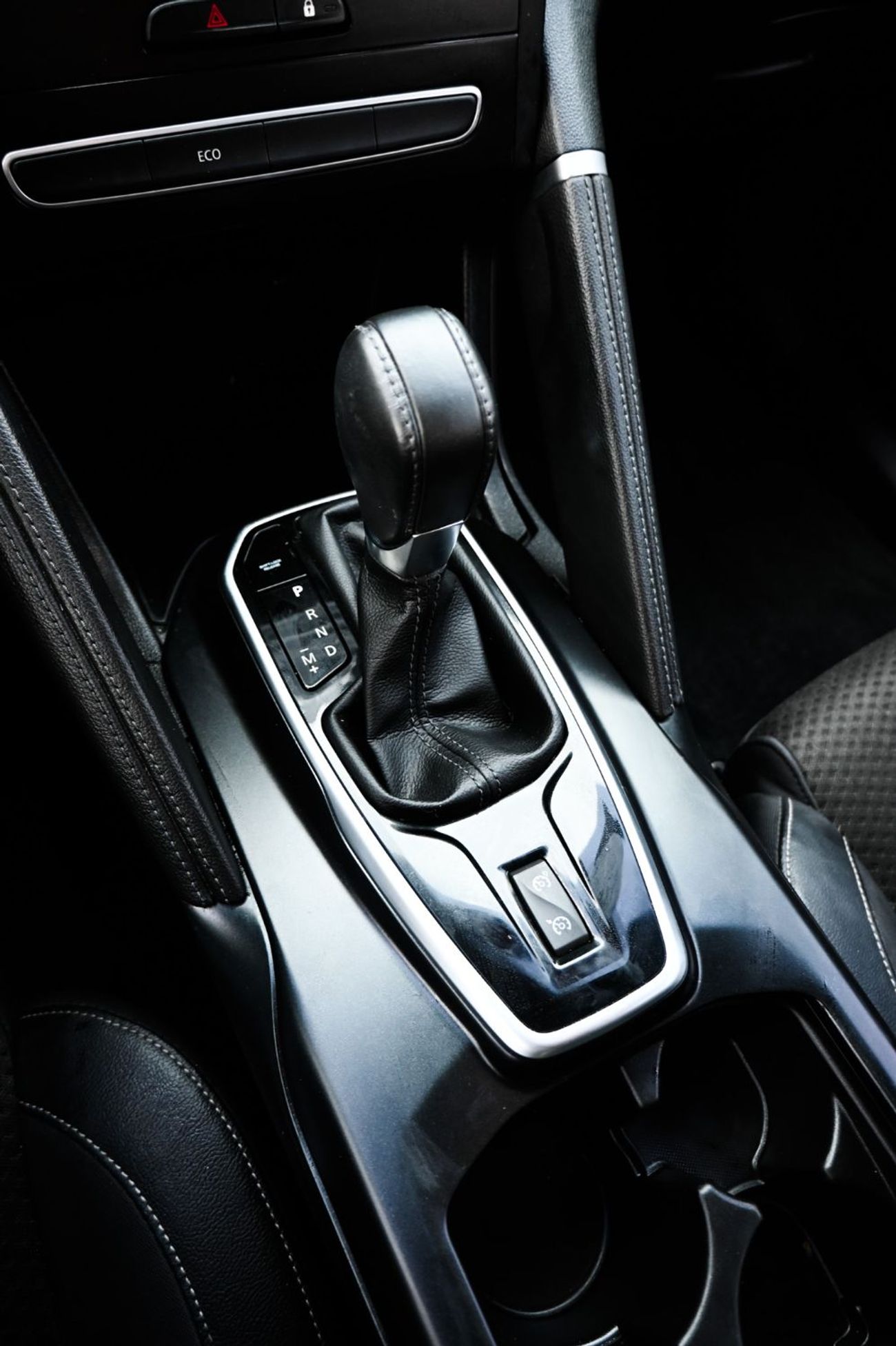 Renault Koleos 2.5L PE 2022 GCC IN EXCELLENT CONDITION