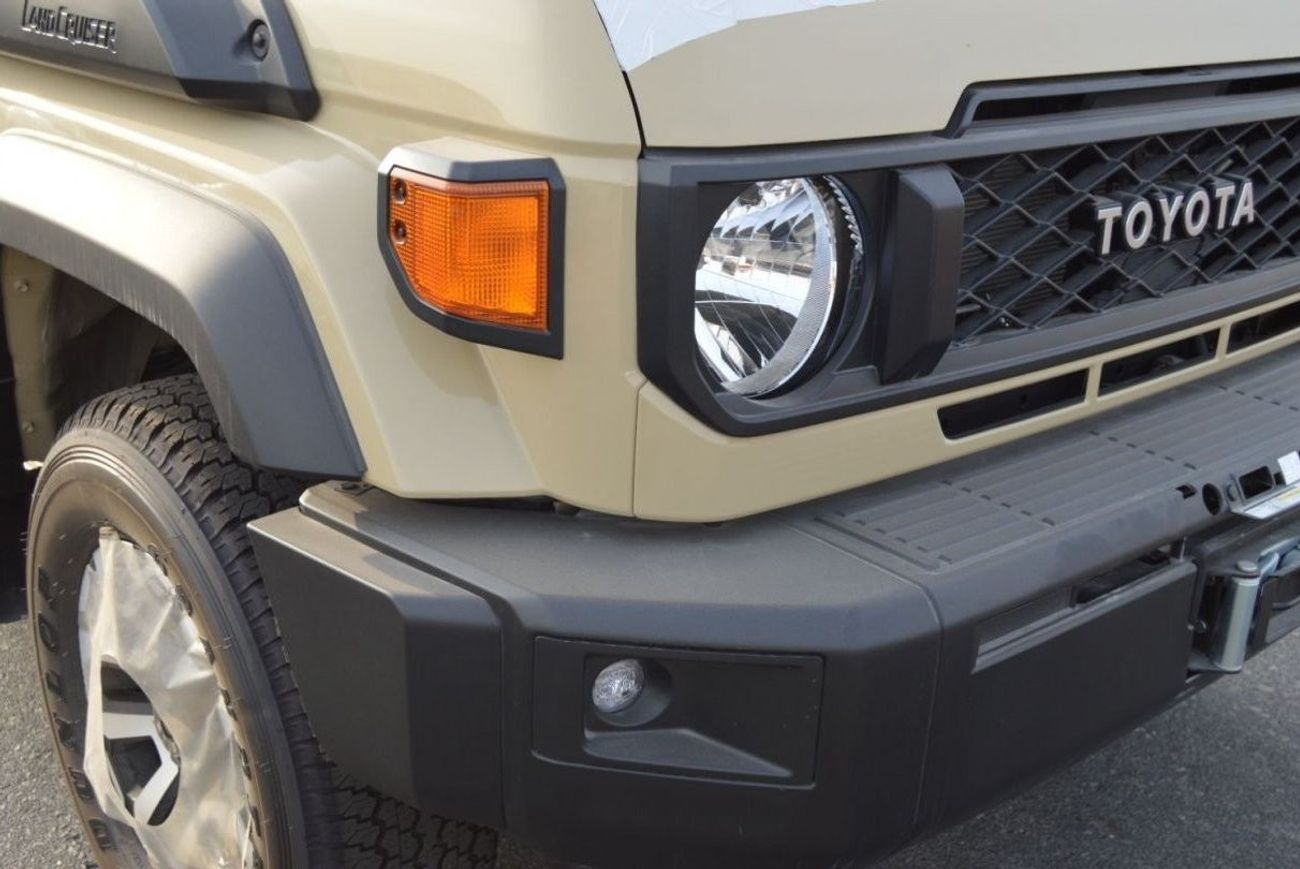 Toyota Land Cruiser Pick Up New