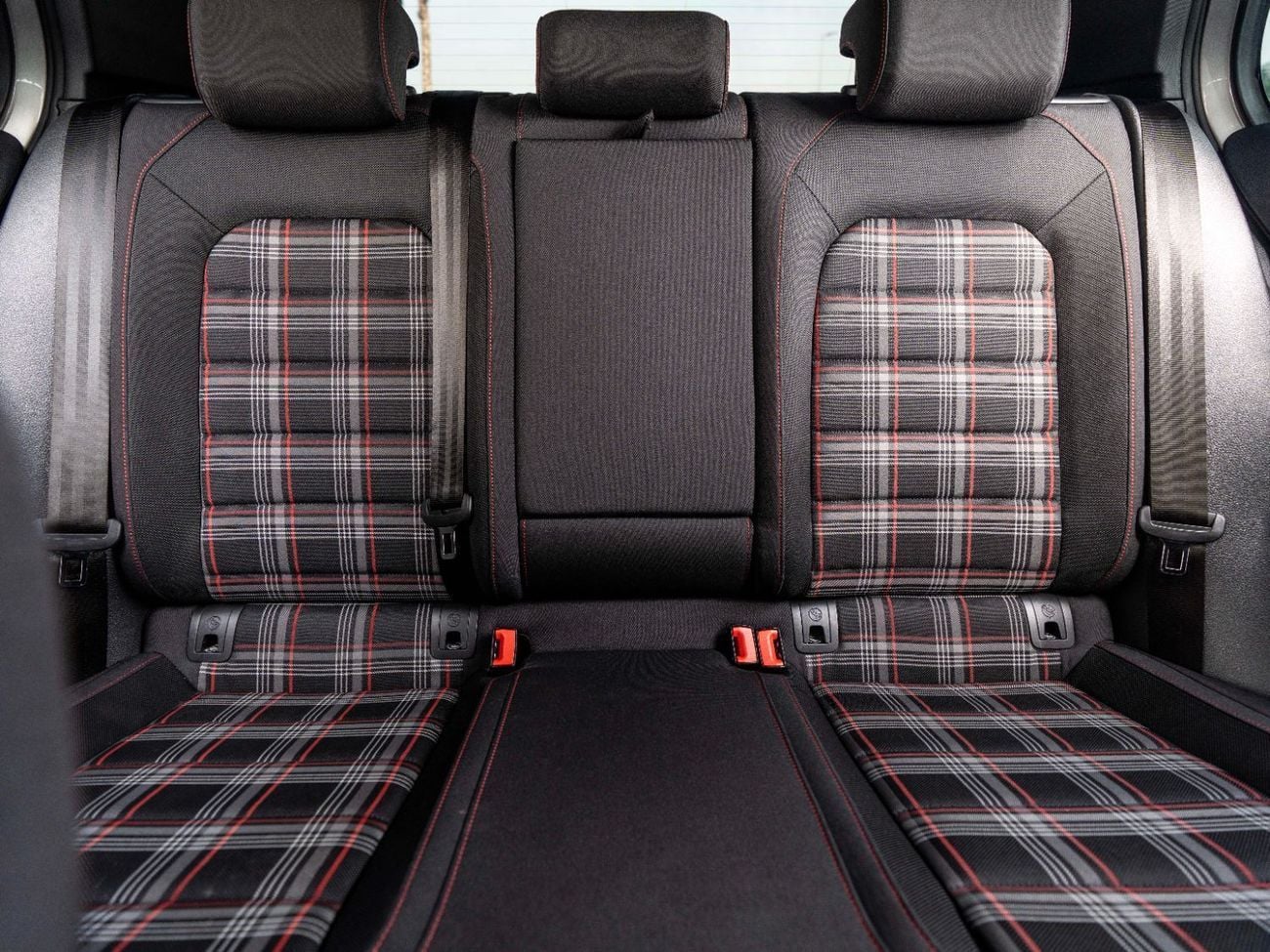 Volkswagen Golf Sport 2.0T