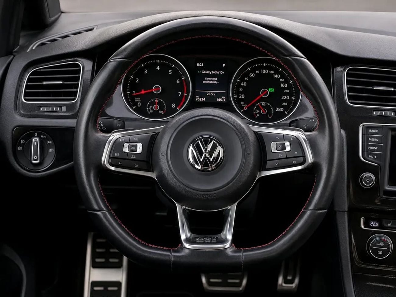 Volkswagen Golf 2,990 EMI PM | GOLF | GTI P2 | LOW MILEAGE | ORIGINAL PAINT | 0% DOWNPAYMENT