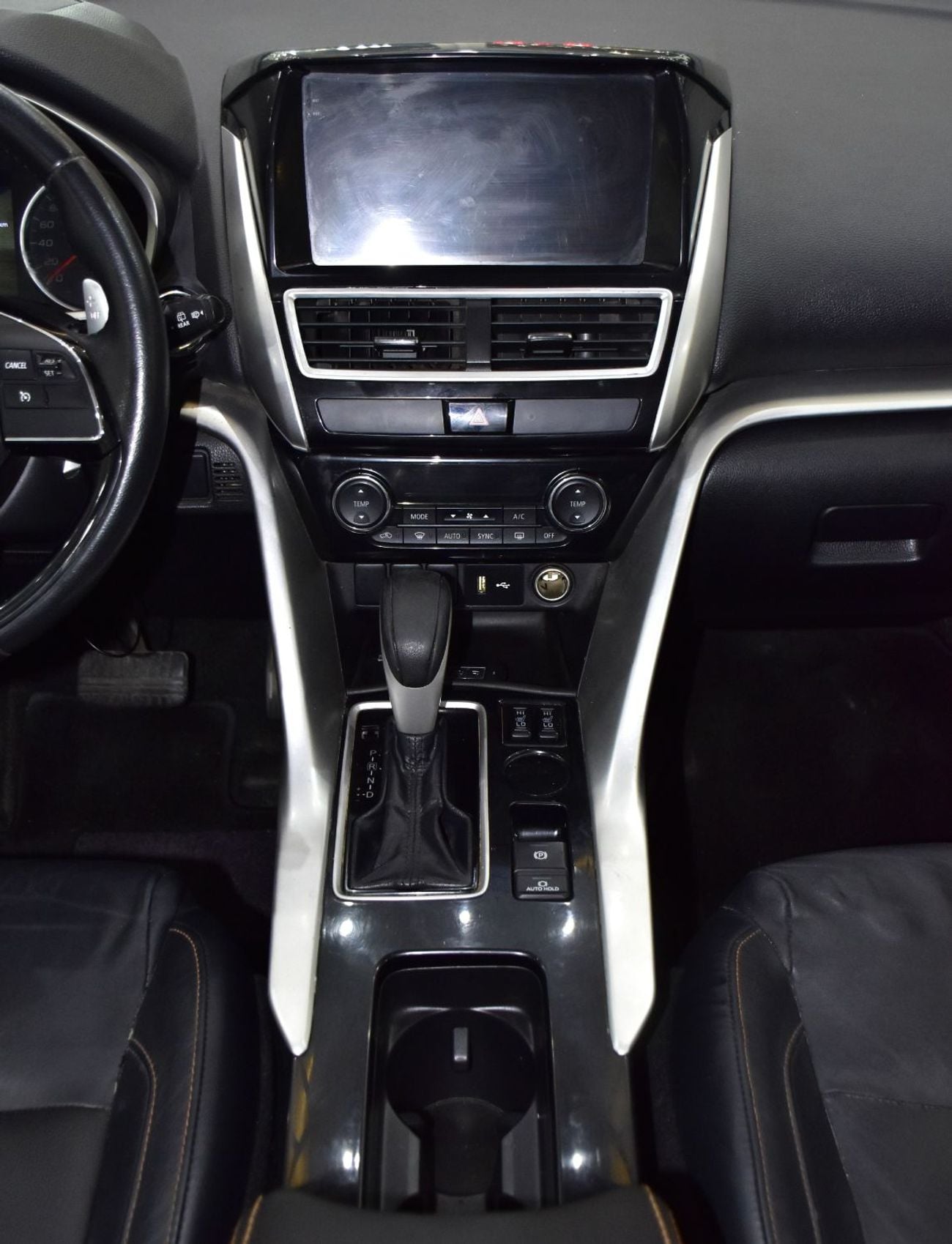 ميتسوبيشي إكلبس EXCELLENT DEAL for our Mitsubishi Eclipse Cross ( 2019 Model ) in White Color GCC Specs