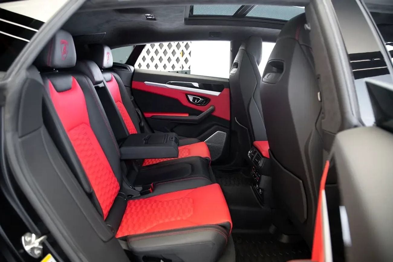 Lamborghini Urus STD
