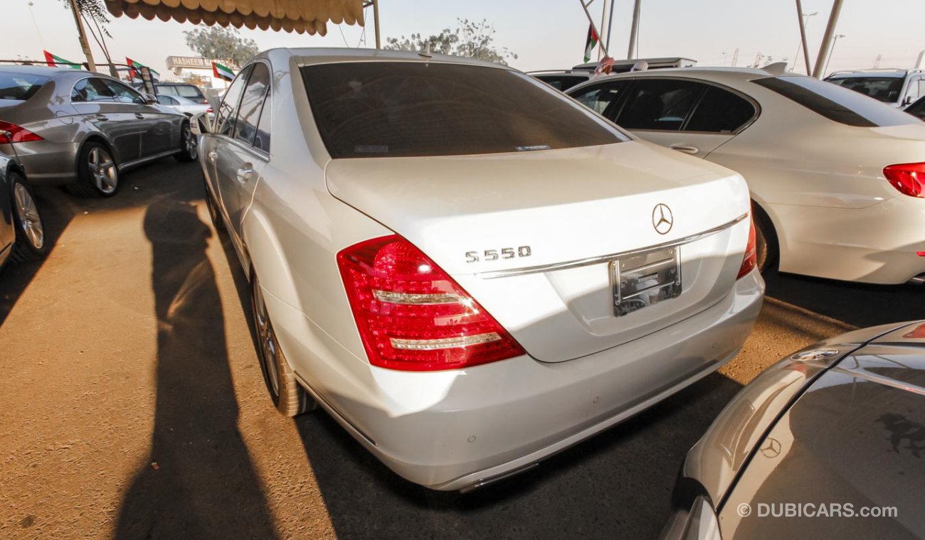 مرسيدس بنز S 550