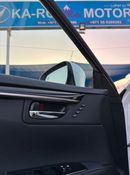 Lexus ES350 Platinum Lexus ES350 2018 with engine capacity 3.5 in perfect condition 163,000 km cable car