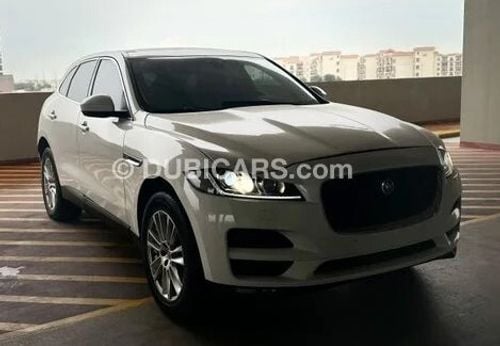 جاكوار F بيس