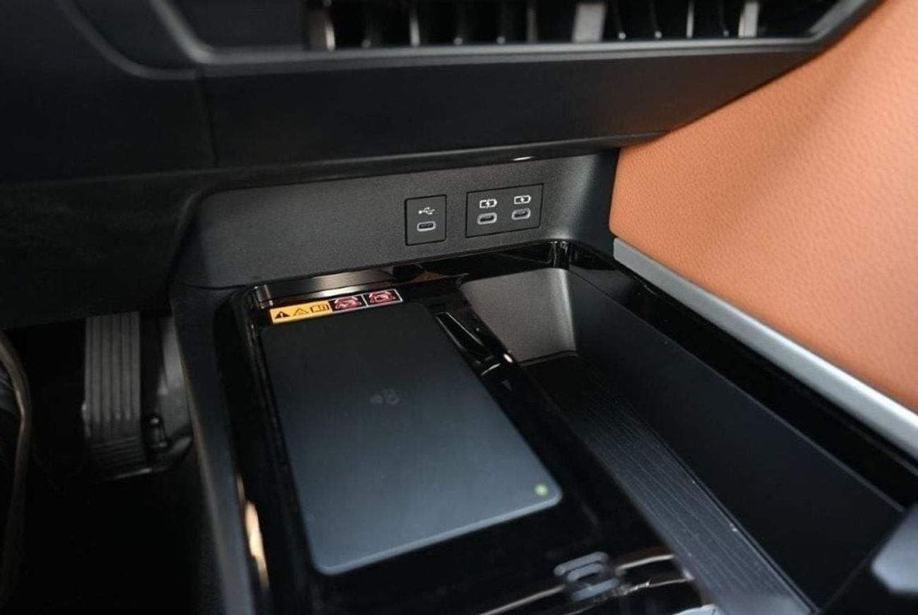 تويوتا كامري Grande 2.5L Petrol AT