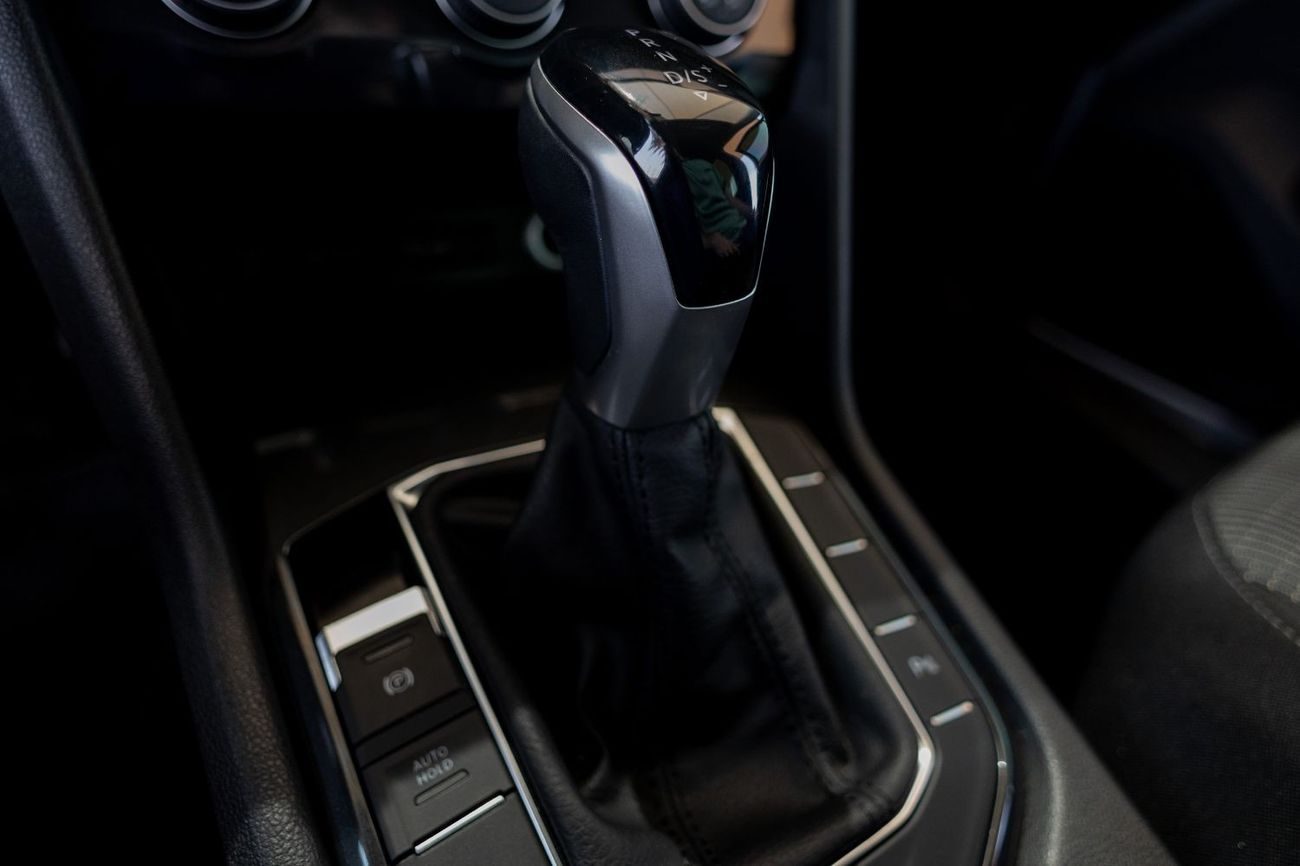 فولكس واجن تيجوان Volkswagen Tiguan 2021 GCC under Warranty with Flexible Down-Payment.