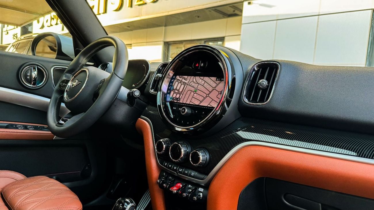 Mini Cooper S Countryman JCW Kit Agency Warranty Full Service History 2024 GCC 2.0L Turbo