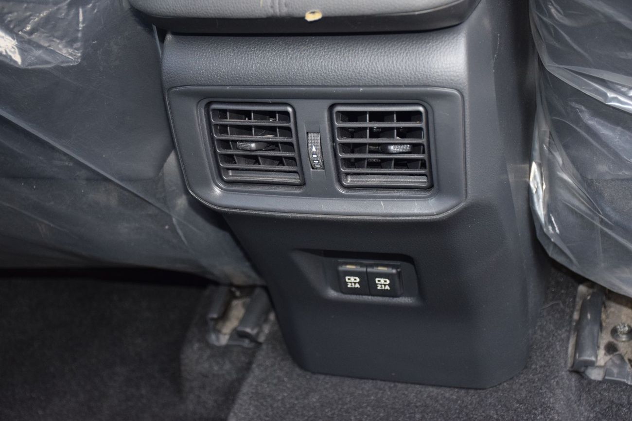 Toyota RAV4 LE 2.0L FWD