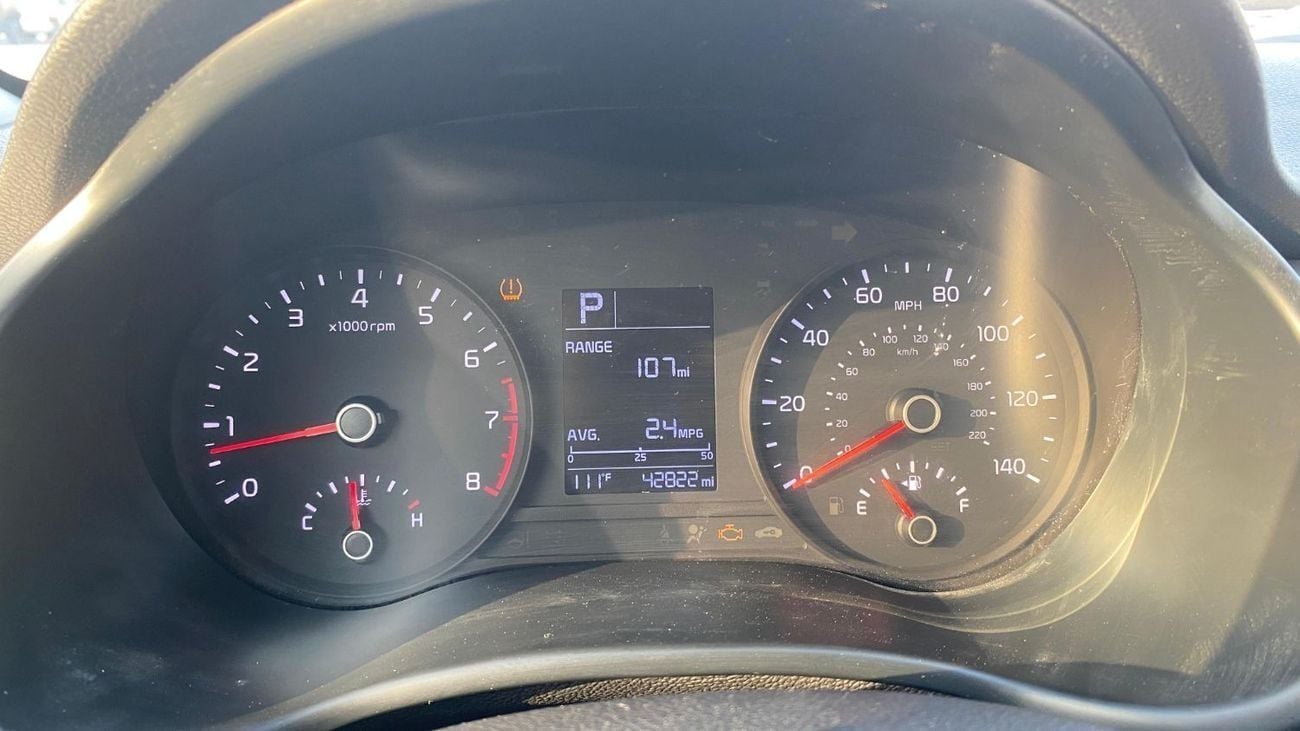 كيا ريو MPI 1.6L Sedan