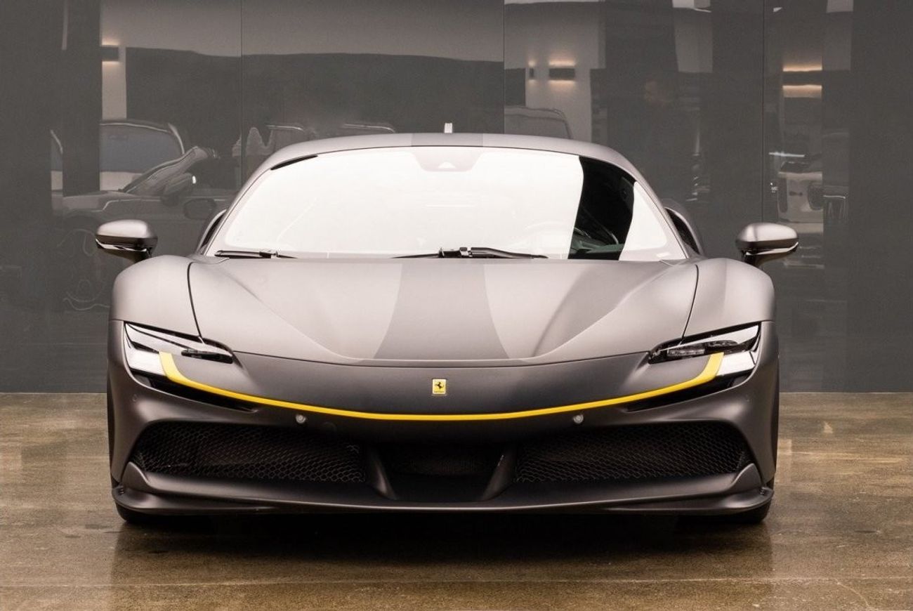 Ferrari SF90 Stradale Std ASSETTO FIORANO