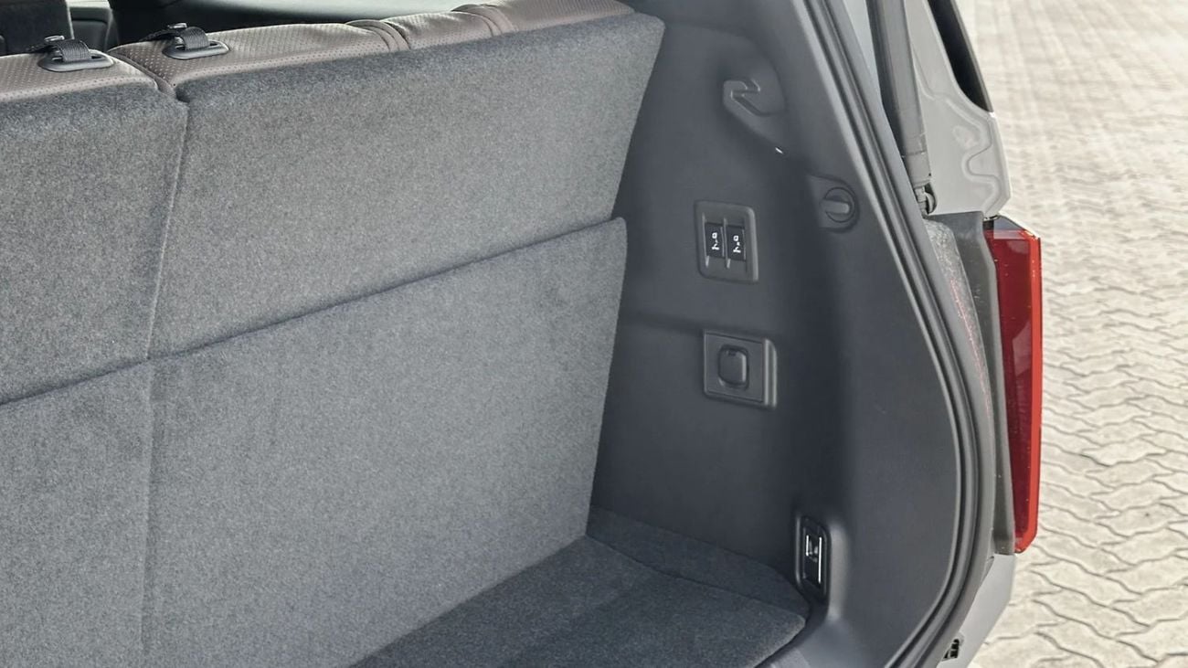 Toyota Prado Toyota Prado 2.4 Adventure 2025 Full option with Radar and headup display