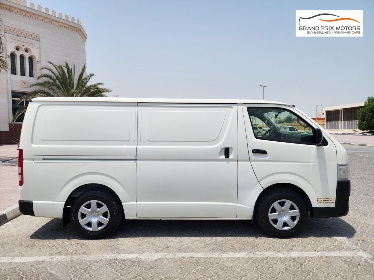 Toyota Hiace GL -Standard Roof  Panal Van 2.7L
