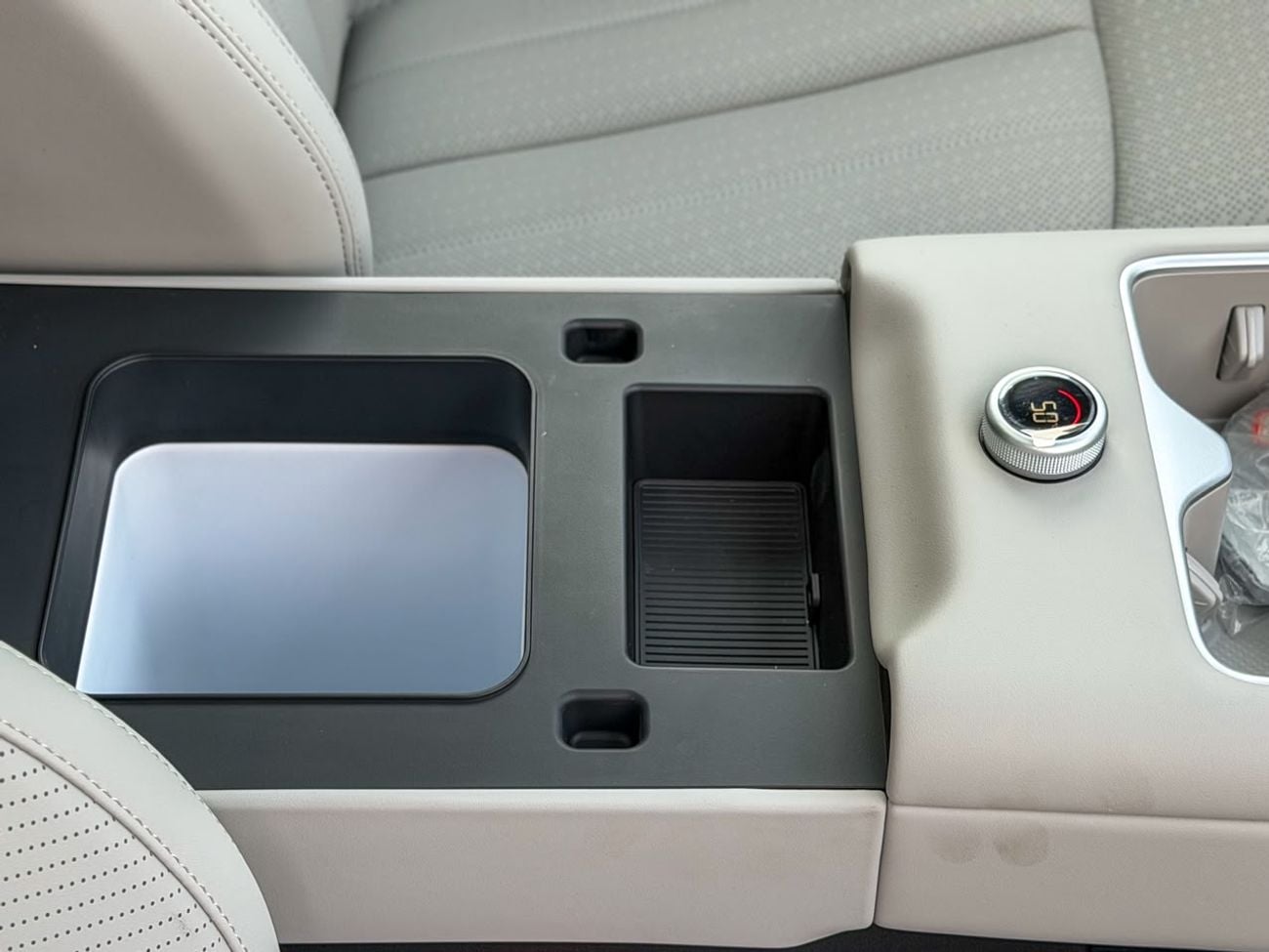 BYD Leopard 7 STD  (NON GCC) Ultra | 1.5L Hybrid (Plug-In) | 490 Hp | Warranty  Service