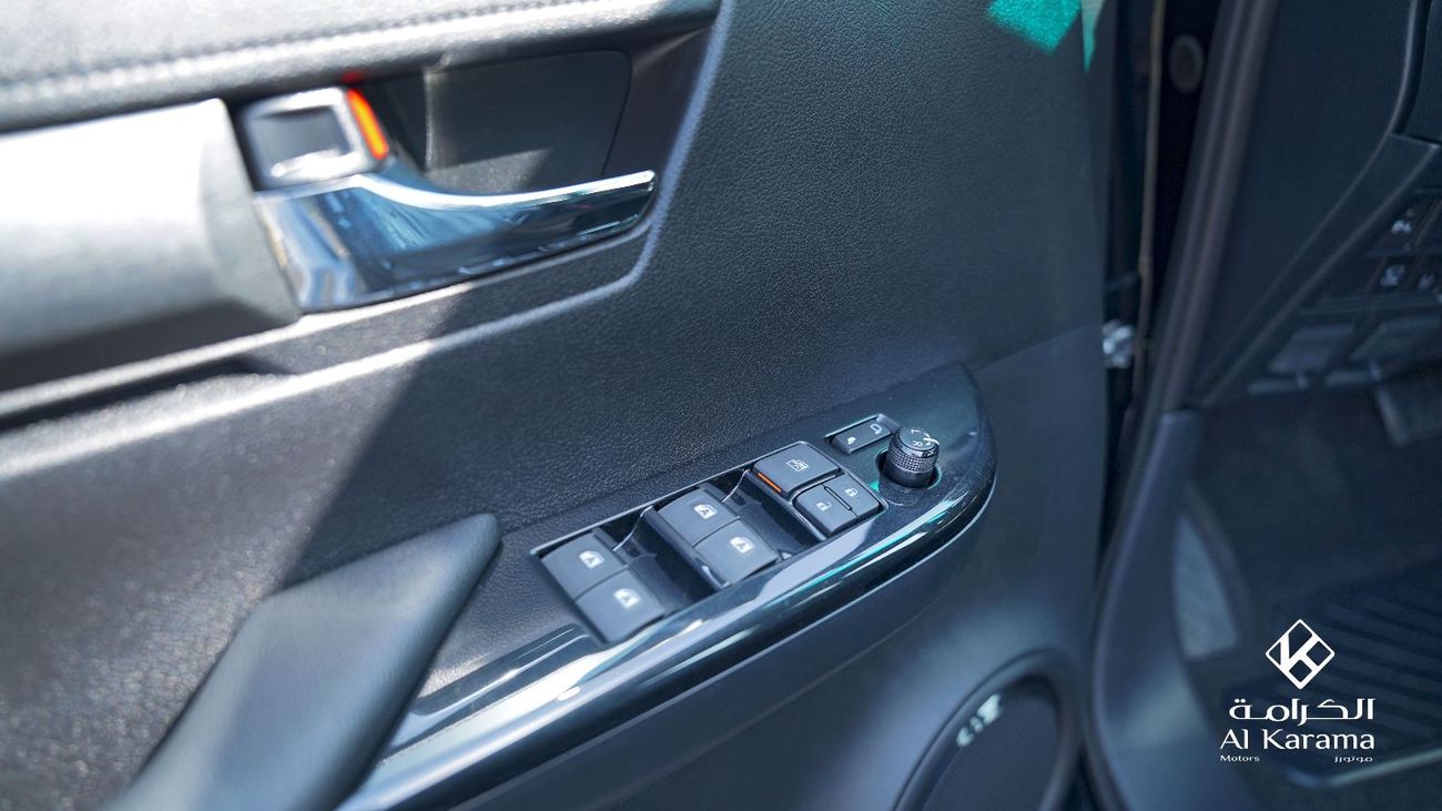 تويوتا هيلوكس 4.0L Adventure - SR5 V6 - 360 Camera - Diff Lock - GCC Specs - Zero KM -  Black