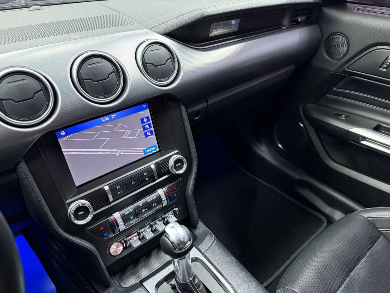 Ford Mustang GT Premium 5.0L V8