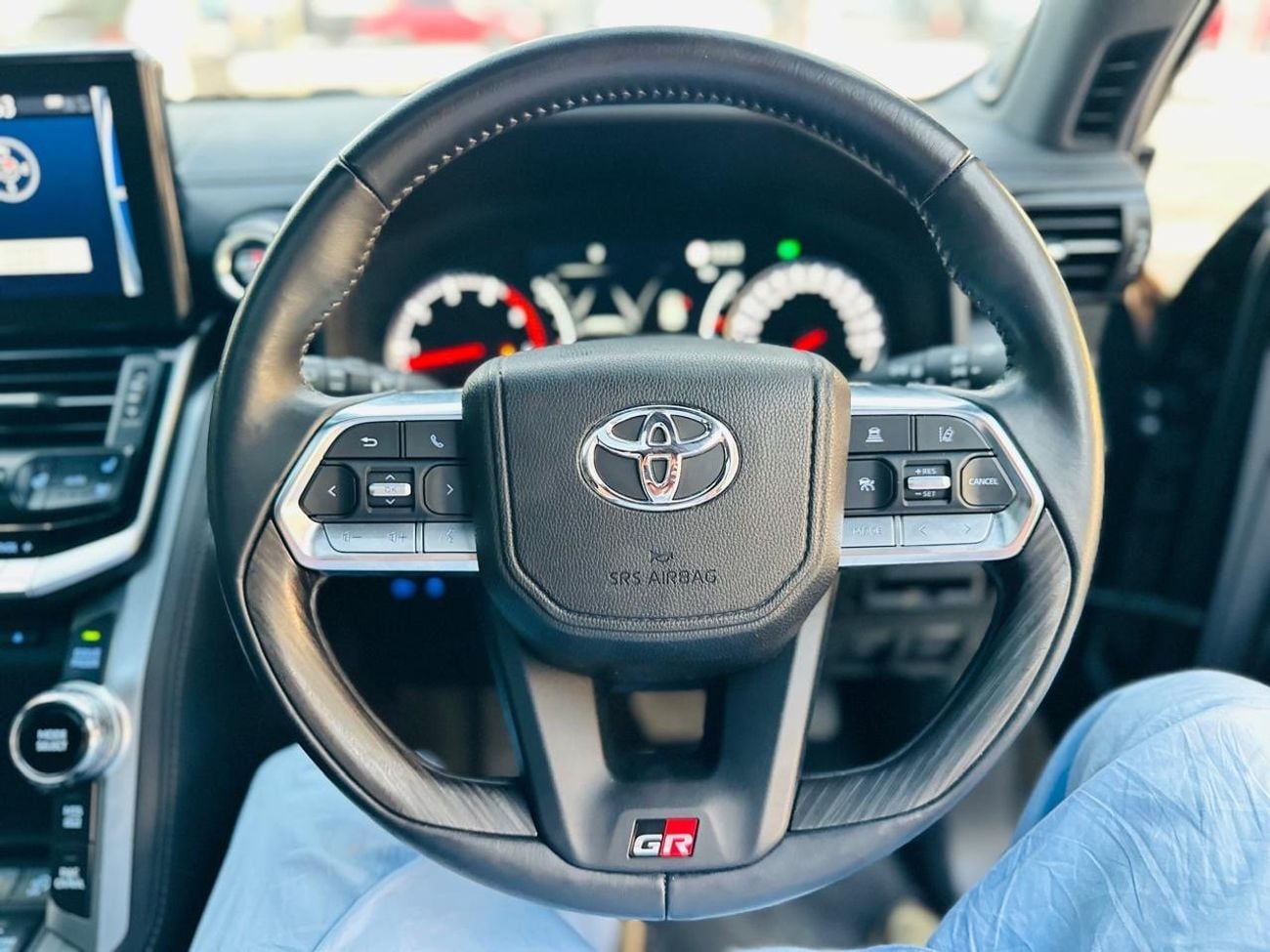 Toyota Land Cruiser GR-S 3.3L