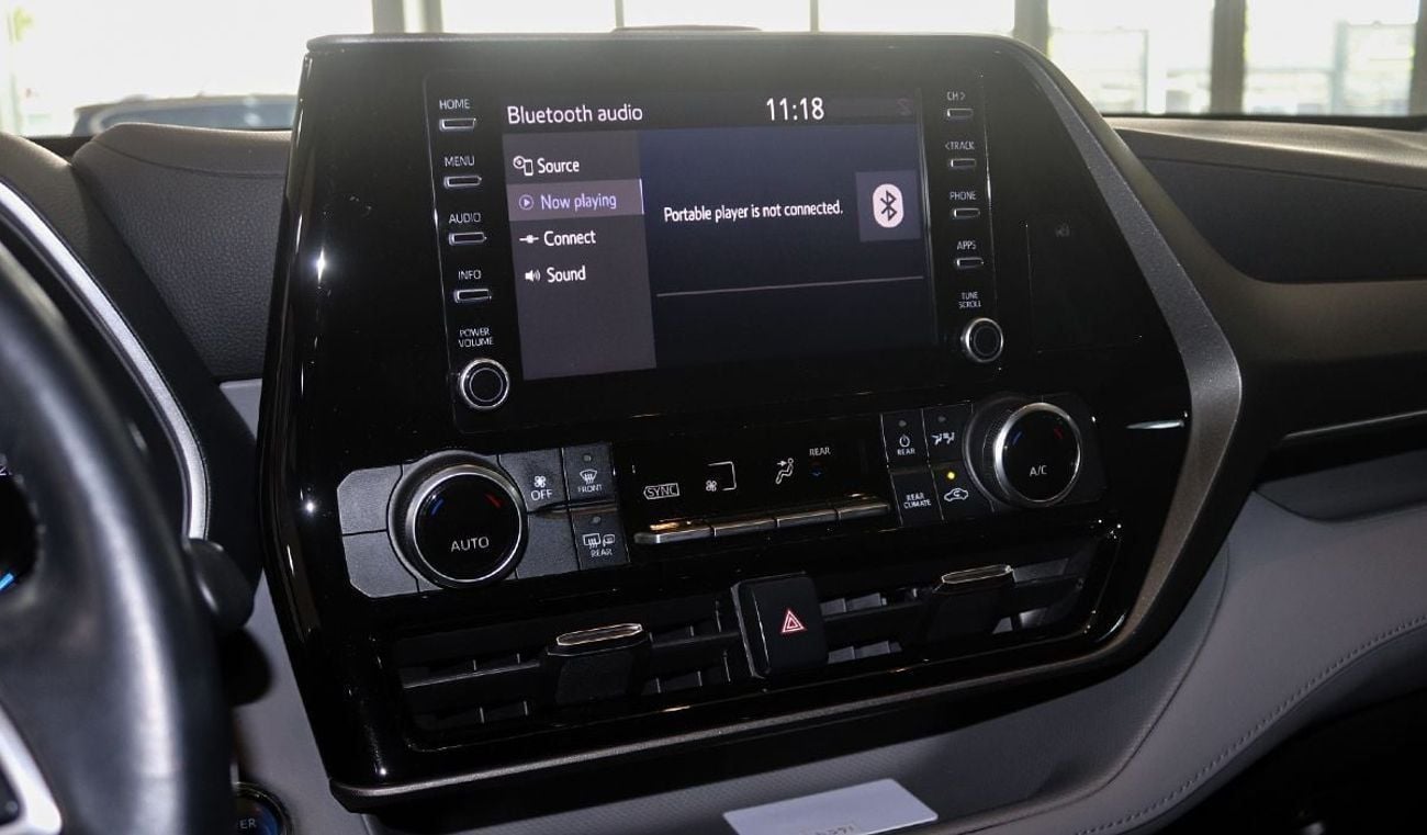 Toyota Highlander 2022 Model Toyota Highlander GLE, 2.5L Hybrid AWD A/T