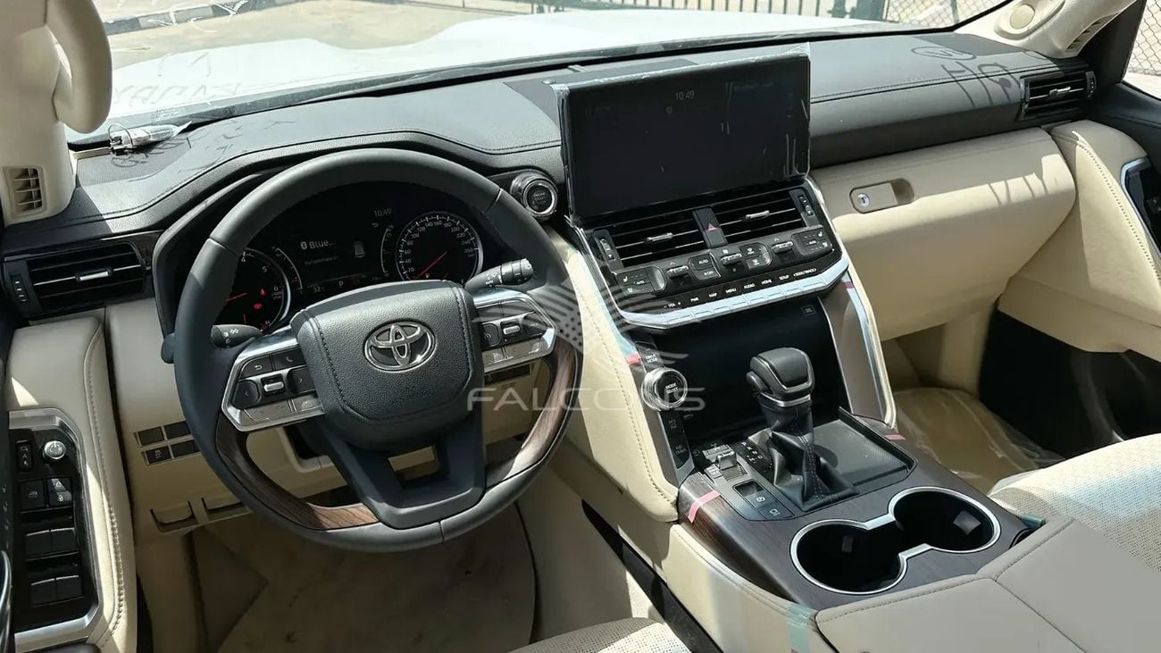تويوتا لاند كروزر Toyota/LC300 3.3L VX TURBO 10 AT